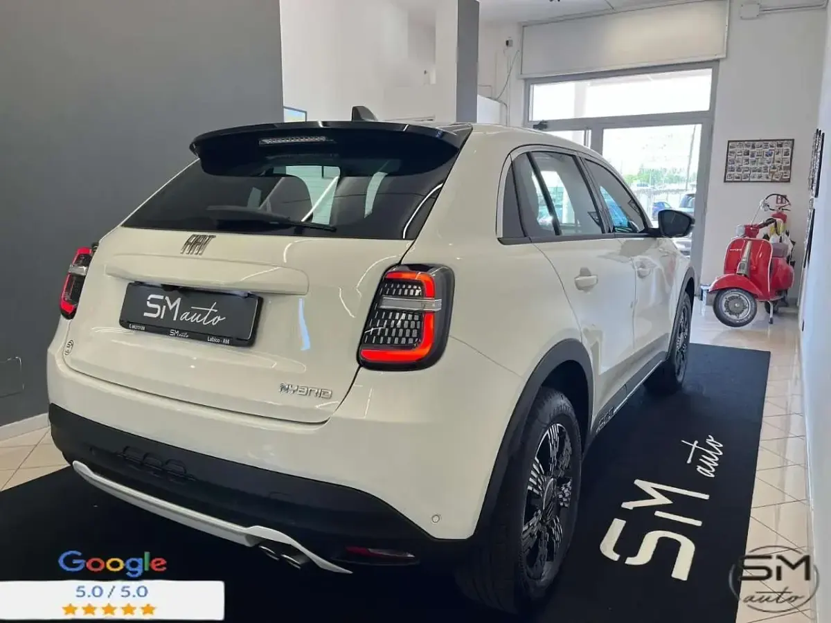 Usata Fiat 600 136 CV (100 kW) 2025 Marrone SUV