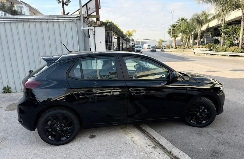 Nuova Opel Corsa GS Line 100 CV (73 kW) 2025 Nero Berlina