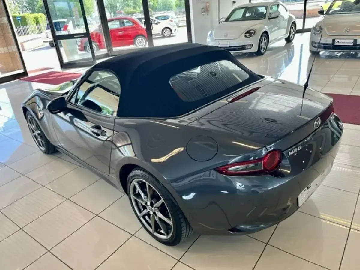 Usata Mazda MX5 Exceed 131 CV (96 kW) 2017 Antracite Cabrio