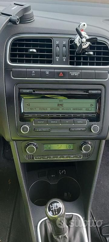 Usata VW Polo 75 CV (55 kW) 2009 Grigio Berlina