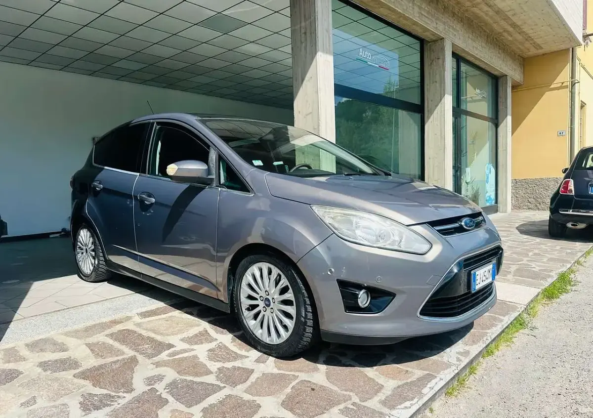 Usata Ford C-MAX Titanium 150 CV (110 kW) 2011 Met Monovolume