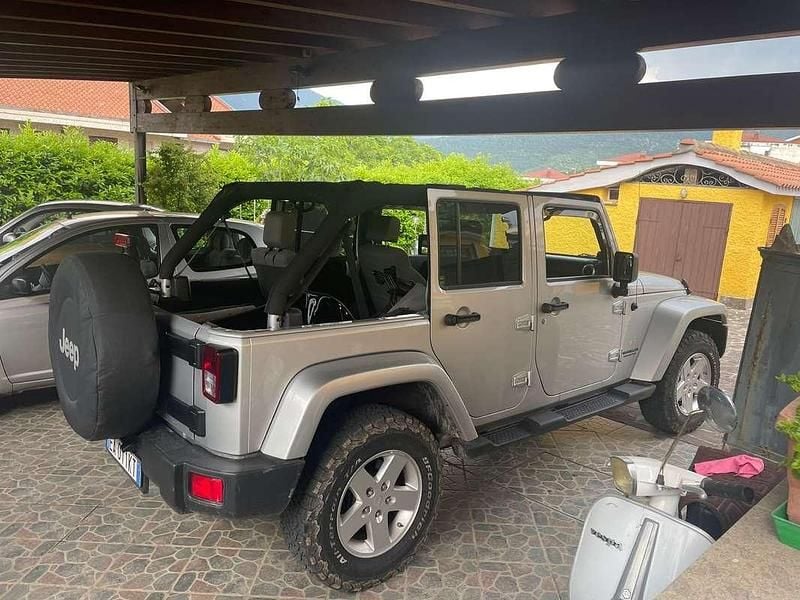 Usata Jeep Wrangler Sahara 177 CV (130 kW) 2010 SUV