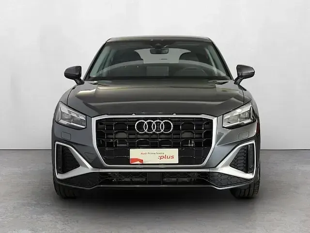 Usata Audi Q2 S-Line 116 CV (85 kW) 2026 Grigio daytona perlato SUV