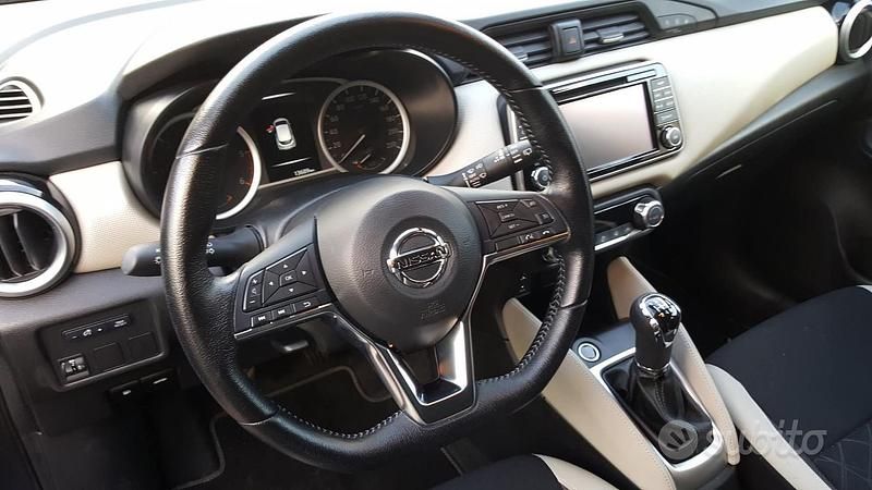 Usata Nissan Micra 90 CV (66 kW) 2018 Grigio Utilitaria