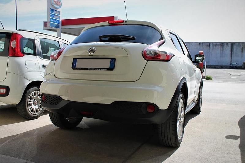 Usata Nissan Juke Acenta 116 CV (85 kW) 2016 Bianco SUV