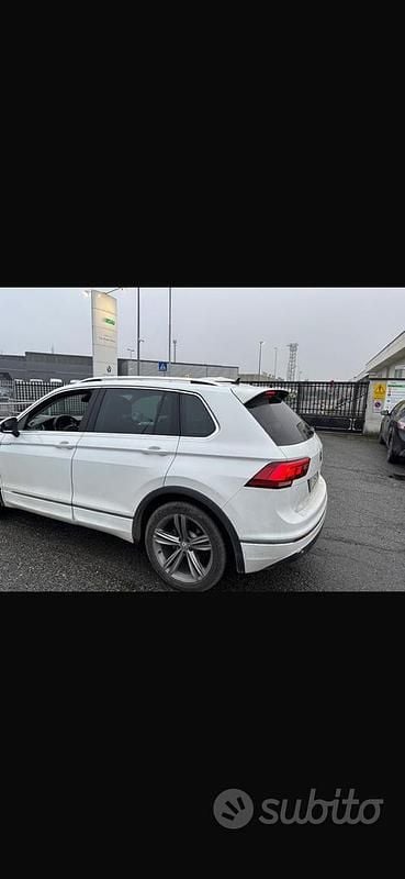 Usata VW Tiguan 116 CV (85 kW) 2019 Bianco SUV