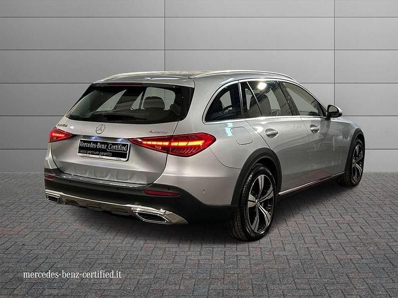 Gebraucht Mercedes C220 Premium 200 PS (147 kW) 2023 Grau Kombi
