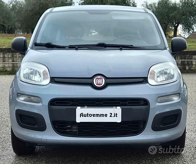 Usata Fiat Panda Easy 69 CV (50 kW) 2019 Grigio Utilitaria