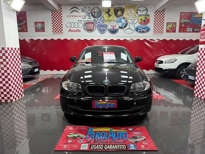 Usata BMW 116 116 CV (85 kW) 2009 Nero Utilitaria