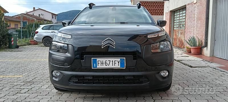 Nero Usata 2017 Citroën C4 Shine Berlina | 7500 € (Ottimo prezzo) - Immagine 1/4