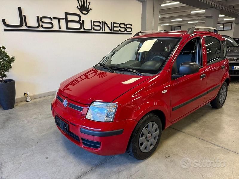 Usata Fiat Panda Dynamic 69 CV (50 kW) 2010 Rosso Utilitaria