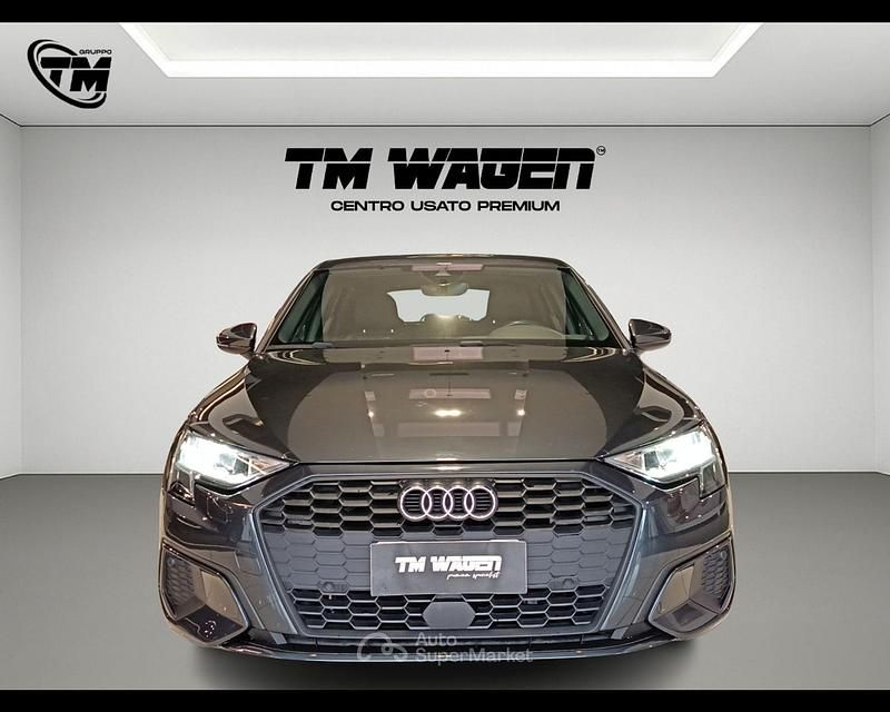 Usata Audi A3 Business 116 CV (85 kW) 2021 Grigio Berlina