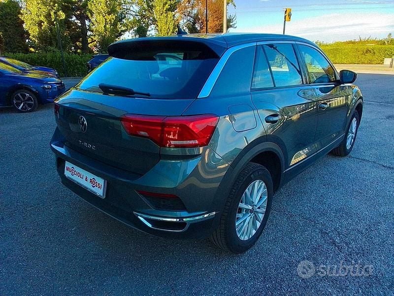 Usata VW T-Roc Business 150 CV (110 kW) 2021 Grigio SUV