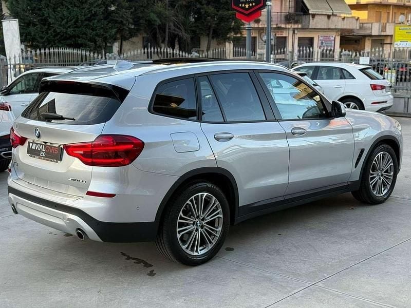 Usata BMW X3 Efficient Dynamics 150 CV (110 kW) 2019 Argento SUV