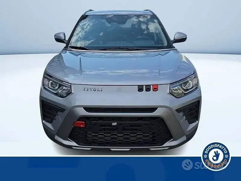 Nuova KGM Tivoli 163 CV (119 kW) 2026 Grigio SUV