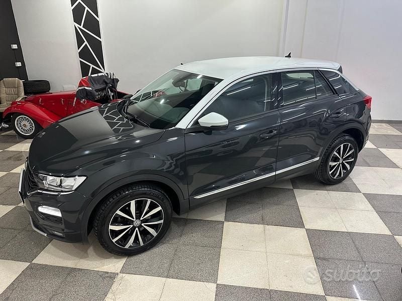 Usata VW T-Roc Advance 2020 Grigio SUV