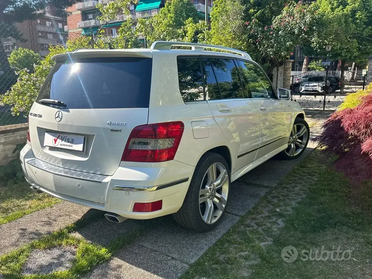 Usata Mercedes GLK220 231 CV (169 kW) 2010 Bianco SUV