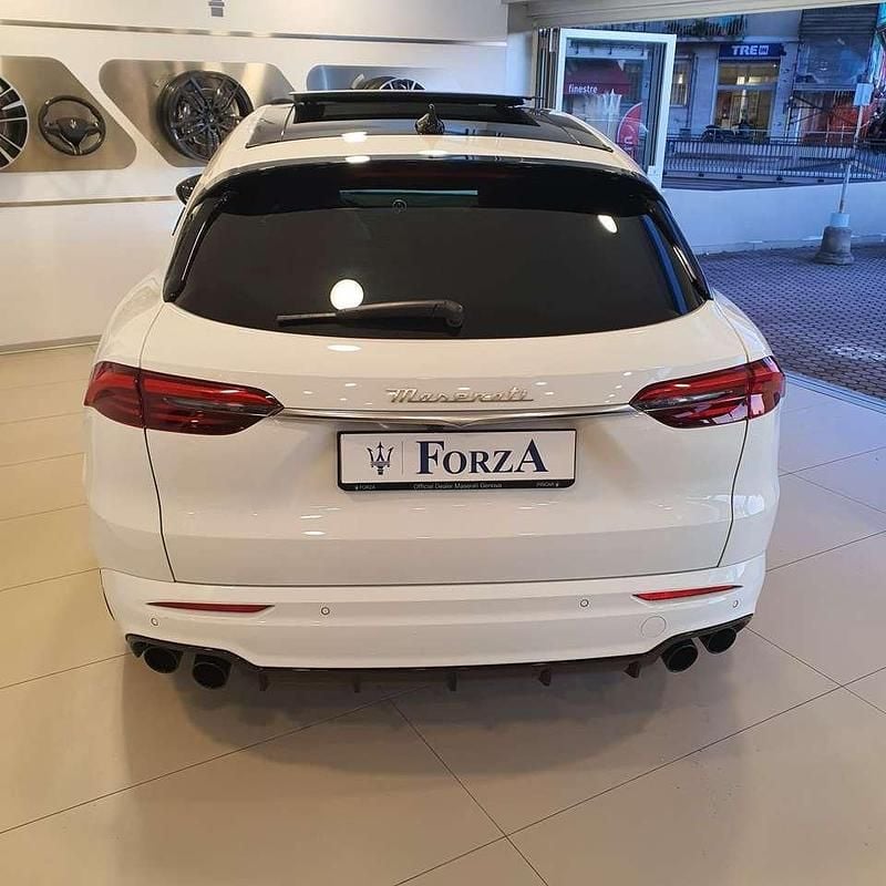 Usata Maserati Grecale 330 CV (242 kW) 2024 Bianco pastello SUV