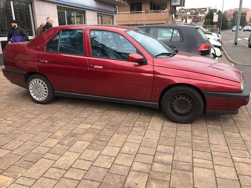 Usata Alfa Romeo 155 Super 150 CV (110 kW) 1995 Rosso Berlina