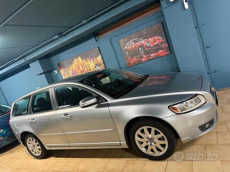 Usata Volvo V50 101 CV (74 kW) 2008 Grigio Station wagon