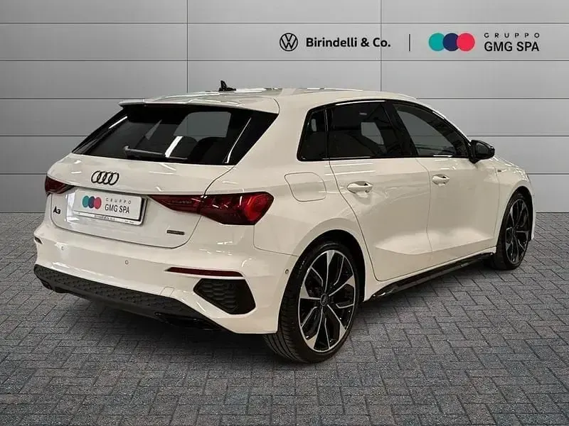 Usata Audi A3 Sportback Design 190 CV (139 kW) 2023 Bianco Utilitaria