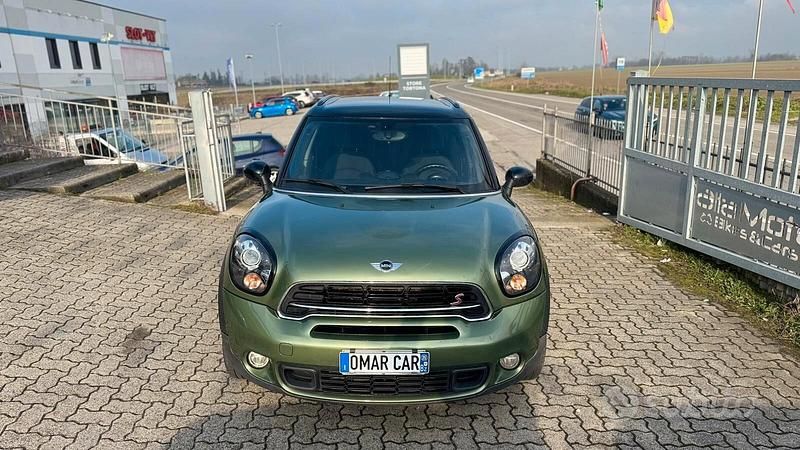 Usata Mini Countryman 142 CV (104 kW) 2015 Verde SUV