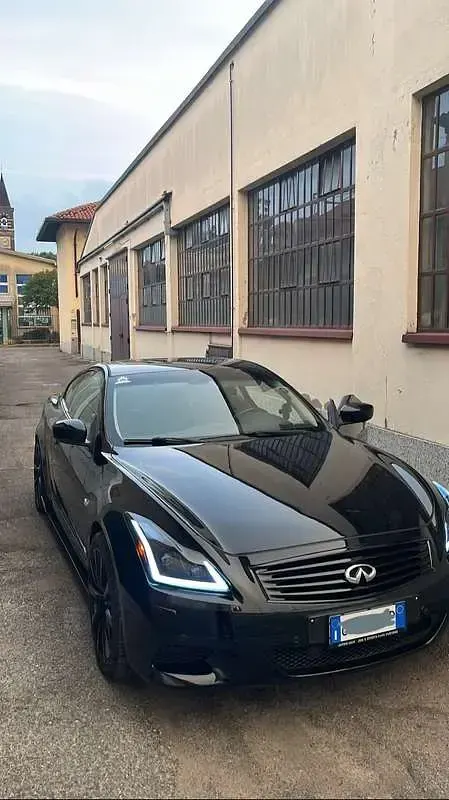 Usata Infiniti G37 320 CV (235 kW) 2011 Nero Coupé