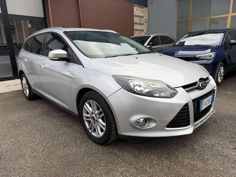 Usata Ford Focus Business Edition 116 CV (85 kW) 2014 Argento Station wagon