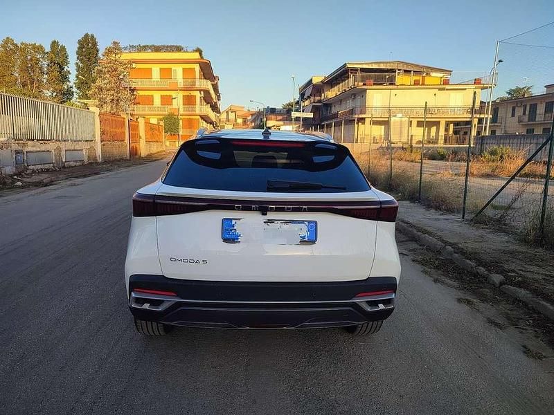 Usata Omoda 5 147 CV (108 kW) 2025 Bianco SUV