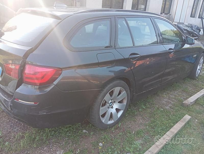 Usata BMW 520 2014 Nero Station wagon