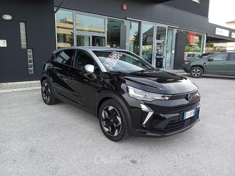 Usata Renault Captur 91 CV (66 kW) 2025 SUV