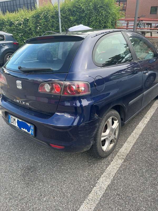 Usata 2008 Seat Ibiza Stylance Tre volumi | 1500 € (Buon prezzo) - Immagine 1/4