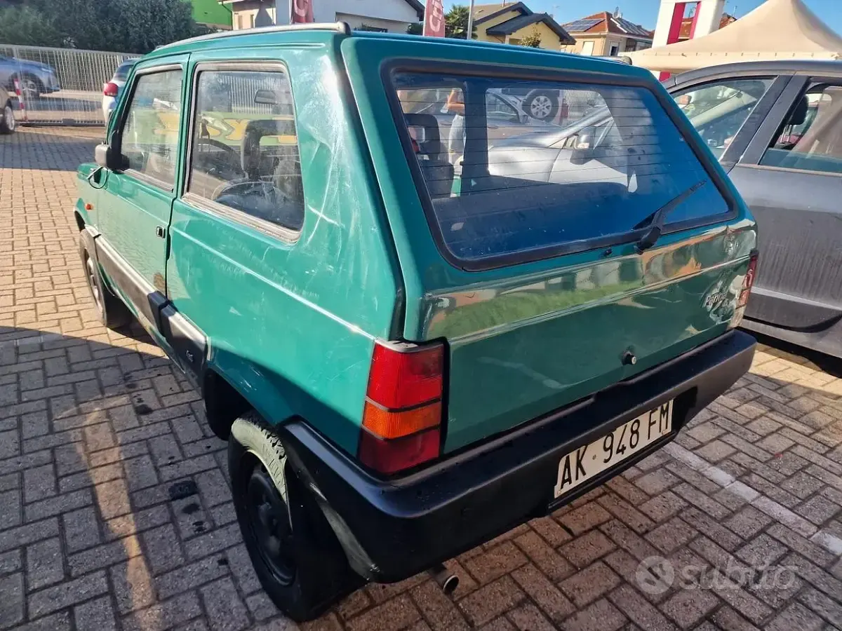 Usata Fiat Panda 4x4 54 CV (39 kW) 1997 Verde pastello Utilitaria