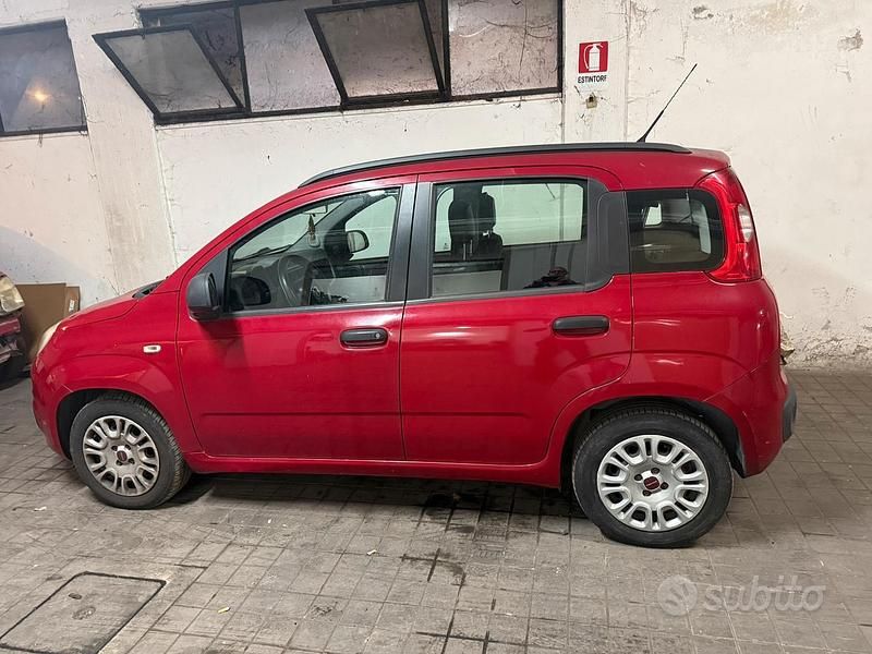 Usata 2013 Fiat Panda | 3000 € (Ottimo prezzo) - Immagine 1/3