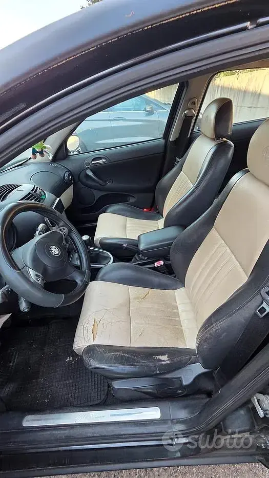 Usata Alfa Romeo 147 120 CV (88 kW) 2006 Utilitaria