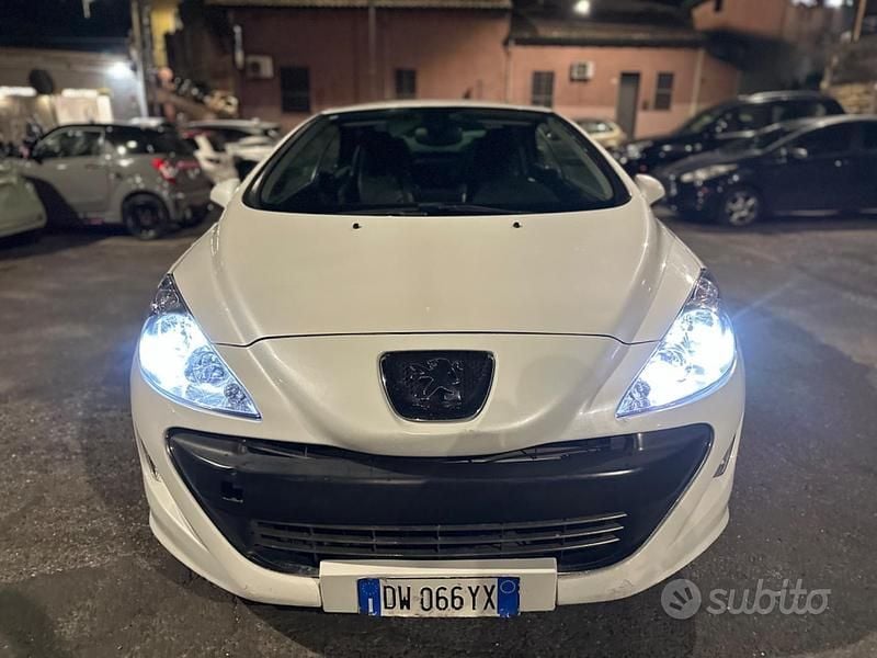 Usata Peugeot 308 CC 140 CV (102 kW) 2009 Bianco Cabrio