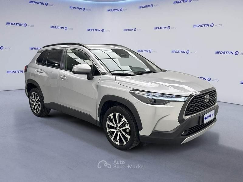 Usata Toyota Corolla Cross Lounge 98 CV (72 kW) 2025 Gray SUV