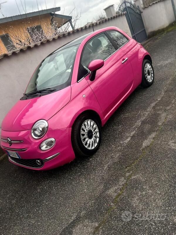 Usata Fiat 500 Dolcevita 70 CV (51 kW) 2021 Rosso Utilitaria