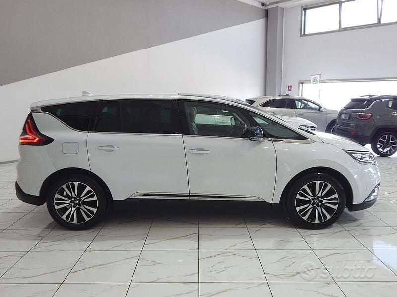 Usata Renault Espace Initiale Paris 190 CV (139 kW) 2021 Bianco Monovolume