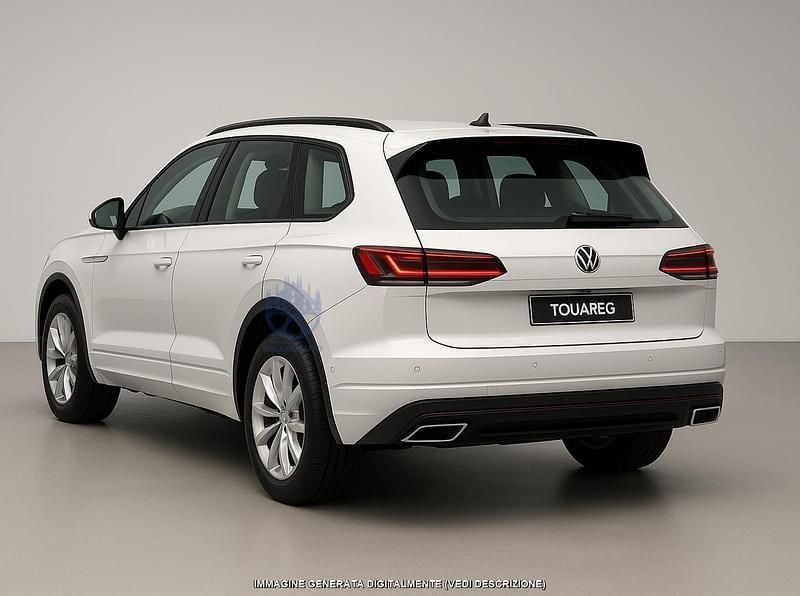 Usata VW Touareg 231 CV (169 kW) 2025 Bianco SUV