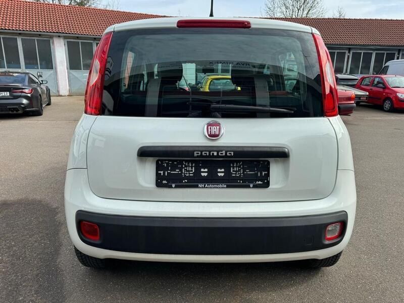Usata Fiat Panda Lounge 69 CV (50 kW) 2013 Bianco Utilitaria
