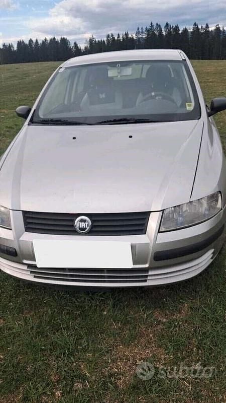 Usata Fiat Stilo 140 CV (102 kW) 2004 Bianco Berlina