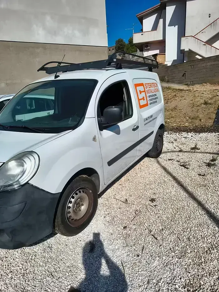 Usata Renault Kangoo 90 CV (66 kW) 2012 Bianco Monovolume