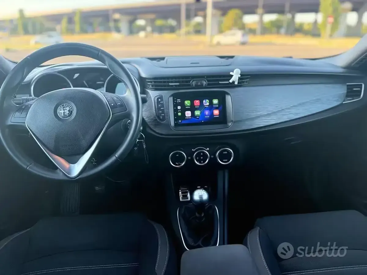Usata Alfa Romeo Giulietta 120 CV (88 kW) 2020 Nero Utilitaria