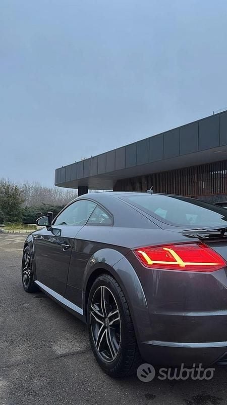 Usata Audi TT S-Line 184 CV (135 kW) 2016 Grigio Coupé