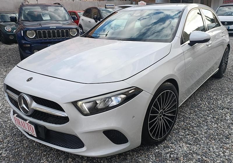 Usata Mercedes A180 Executive 116 CV (85 kW) 2019 Bianco Berlina