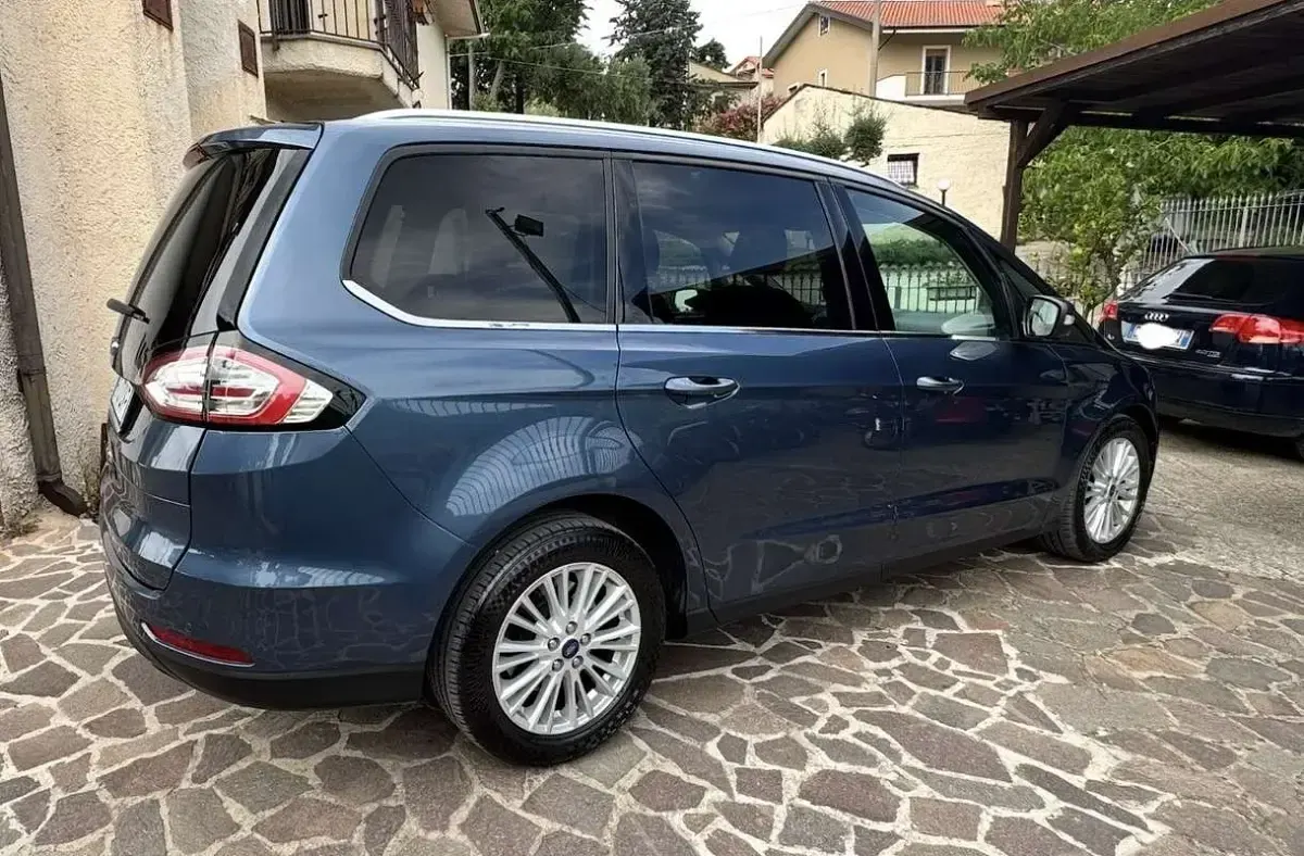 Usata Ford Galaxy Business Edition 150 CV (110 kW) 2019 Bluazzurro Monovolume