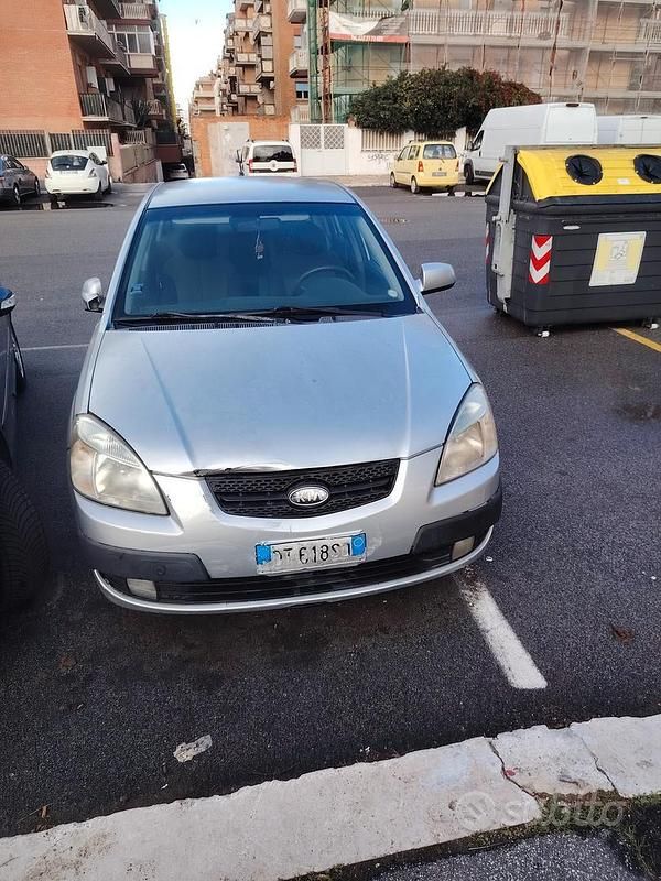 Usata Kia Rio 2008 Berlina