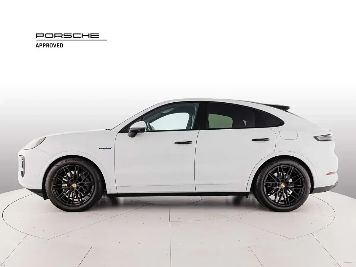 Usata Porsche Cayenne 470 CV (345 kW) 2025 Bianco SUV