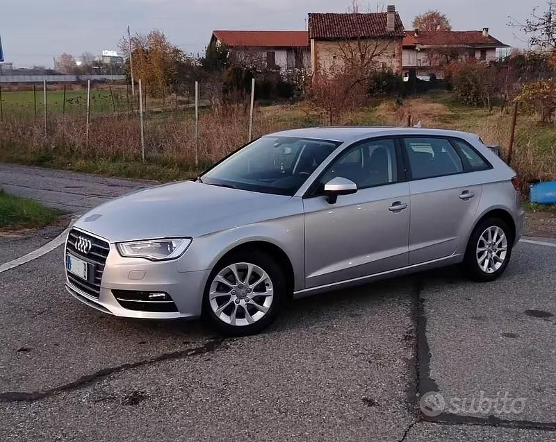 Usata Audi A3 105 CV (77 kW) 2015 Grigio Berlina
